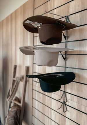 M and F Arrow Metal 3 Tier Hat Rack