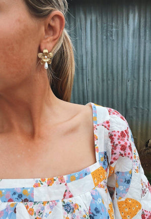 Treasure Chest Co Daisy Earrings