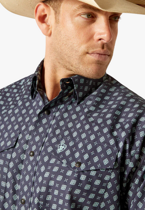 Ariat Mens Everly Classic Fit L/S Shirt