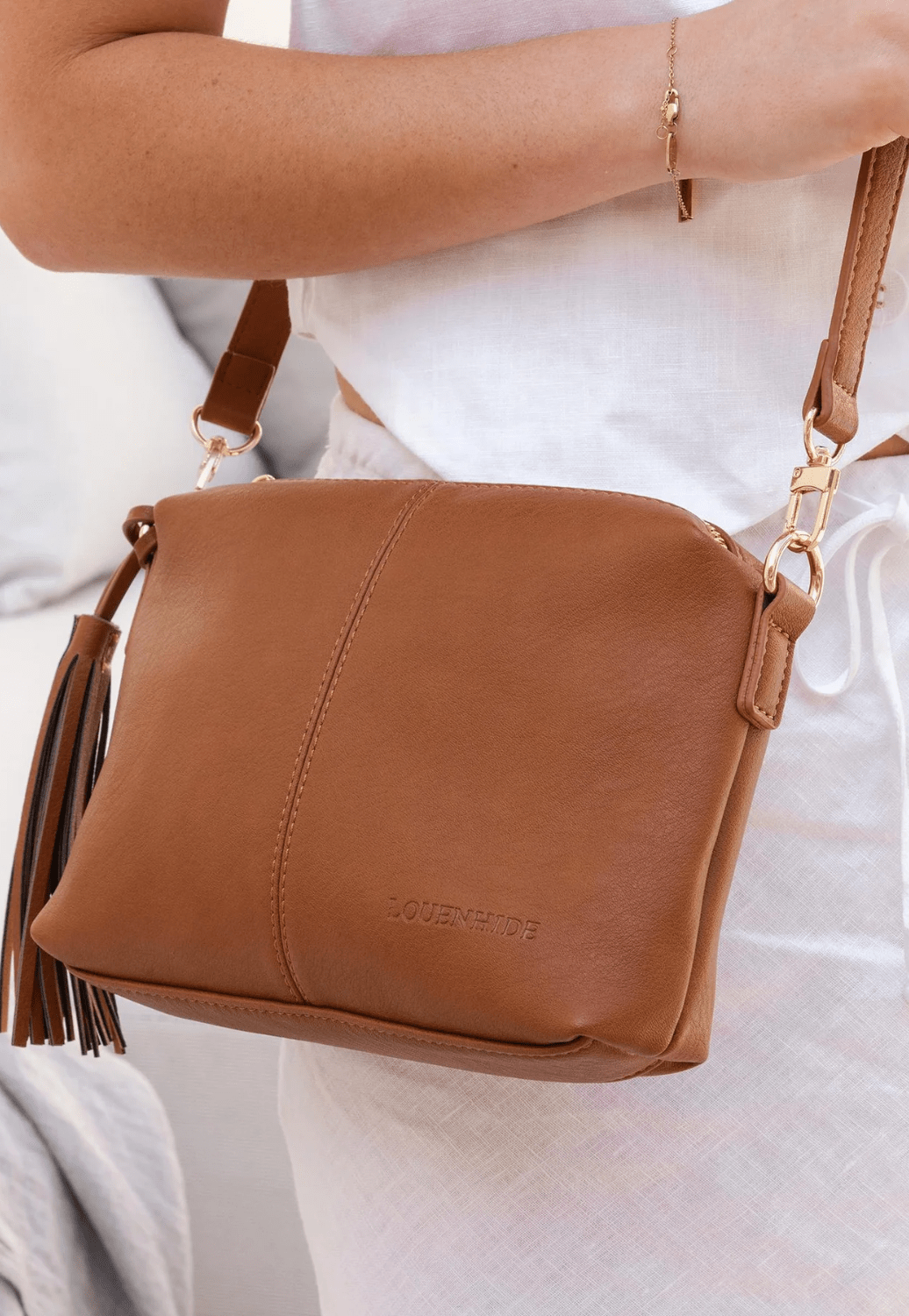 Louenhide ACCESSORIES-Handbags Tan Louenhide Baby Daisy Crossbody Bag